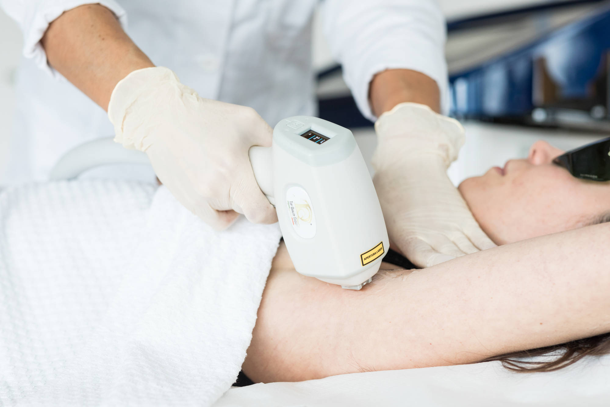 Trattamenti con laser a diodo: cosa sono, come funzionano e tutti i benefici